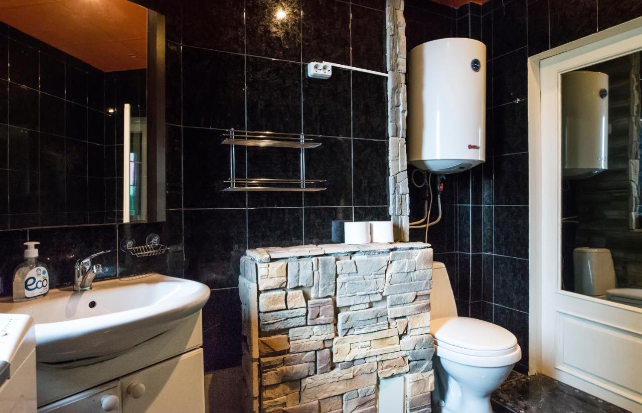 Sunny 1 Bedroom Apartment In Centre Of Riga Ngoại thất bức ảnh